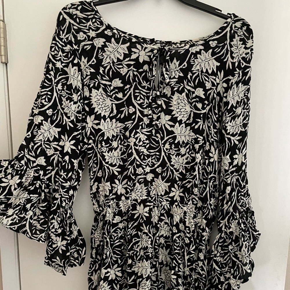 Super cute black and white Volcom romper